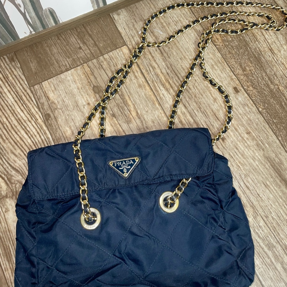 AUTHENTIC Navy Prada Crossbody/Shoulder Chain Bag